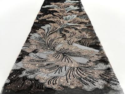 Нежное розовое кружево для истинных ценителей красоты