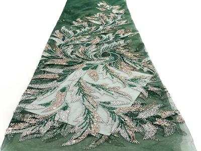 Почему эластичная сетчатая кружевная ткань стала трендом современной моды